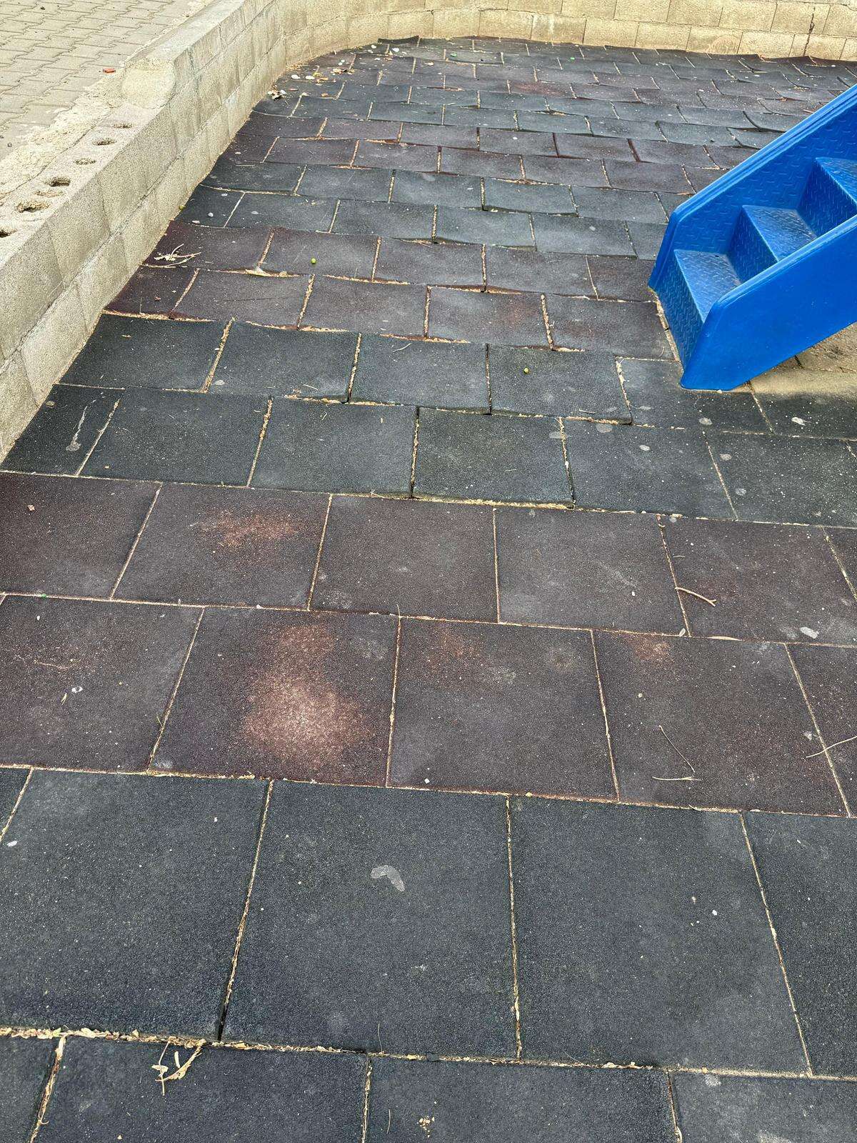 Menteşe'de Düğerek Parkları Dökülüyor: Çocuklar Tehlikede 4